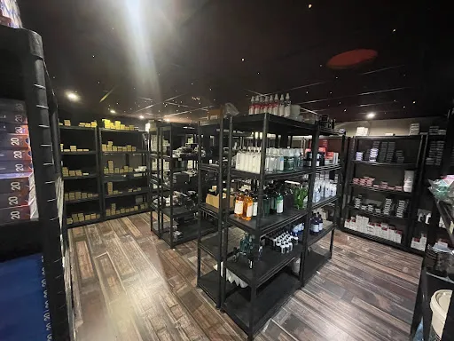 Inkland Tattoo à La Ricamarie